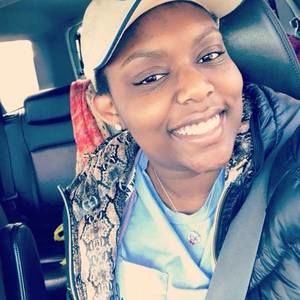 Meet your Posher, Janiah